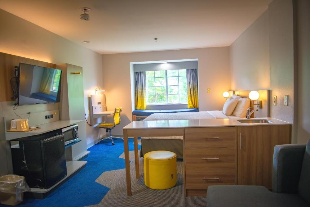 Microtel Inn & Suites by Wyndham Daphne Image 19